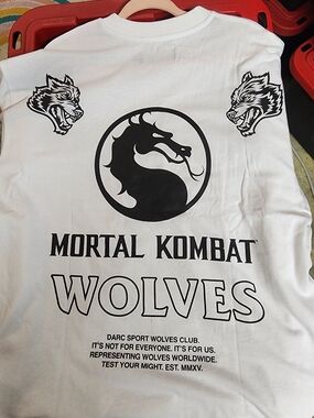 Darc Sport White Mortal Kombat Wolves Tee